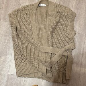 Zara Women's Tan Knit Cardigan Vest